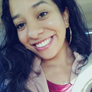 Meet your Posher, Noelia